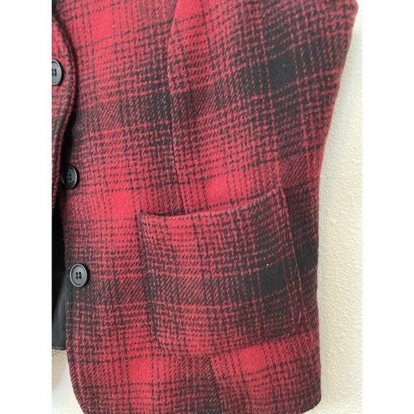 Woolrich Vest Womens Medium Plaid Buffalo Red Black Button Pockets Outdoors - Picture 3 of 4